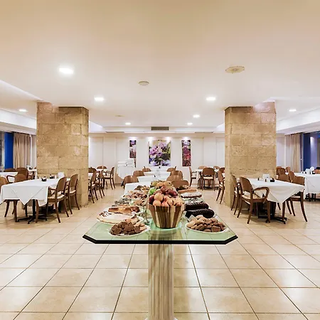 Hotel Esperia 3*