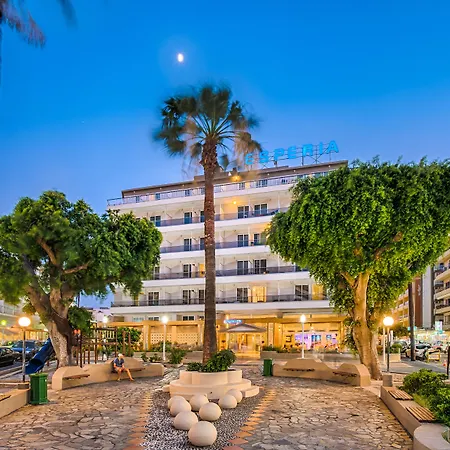 ホテル Esperia 3*