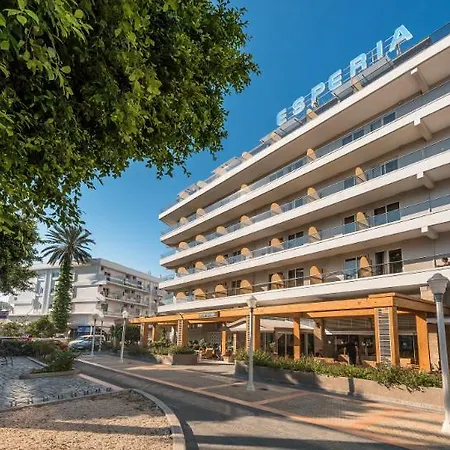 호텔 Esperia