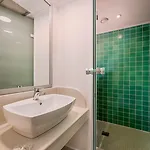Esperia 3*