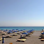 Esperia Hotel 3*