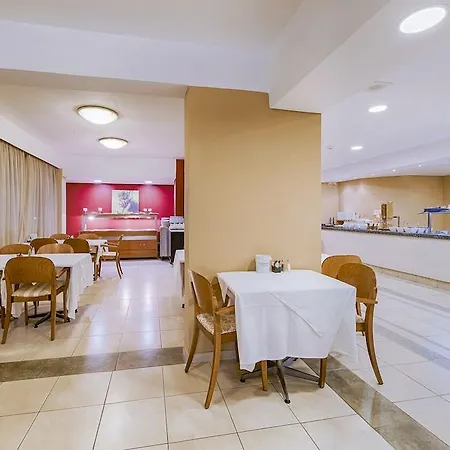Esperia Hotel